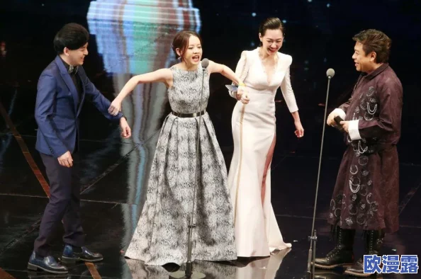 在床上打扑克!某明星与神秘女子密会,引发疑云缭绕,内幕曝光惊呆众人 在床上打扑克!某明星与神秘女子密会,引发疑云缭绕,内幕曝光惊呆众人