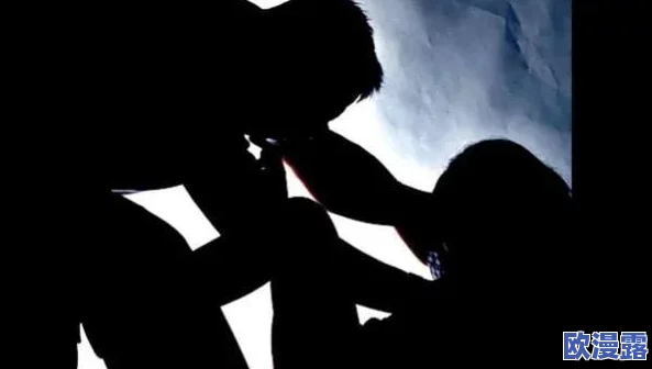 公交车上强奸案件引发社会广泛关注,警方加大力度调查并呼吁公众提供线索以协助破案 公交车上强奸案件引发社会广泛关注,警方加大力度调查并呼吁公众提供线索以协助破案