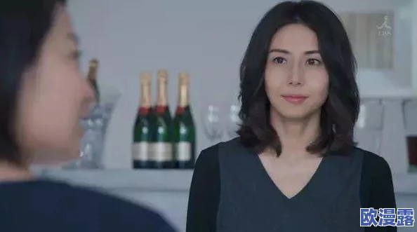 饭山香织主演上司与部下妻12，激情戏码引发热议，观众期待剧情反转与情感纠葛！