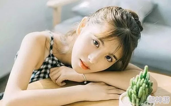 少妇槡BBB槡B:揭示现代社会中年轻女性的生活挑战与情感困惑,探讨她们在家庭与事业之间的平衡之道 少妇槡BBB槡B:揭示现代社会中年轻女性的生活挑战与情感困惑,探讨她们在家庭与事业之间的平衡之道