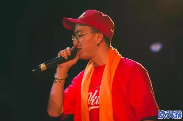 欧美顶级rapper潮水欢迎你:从音乐风格到文化影响,探讨当代嘻哈艺术的多元化与全球化趋势 欧美顶级rapper潮水欢迎你:从音乐风格到文化影响,探讨当代嘻哈艺术的多元化与全球化趋势