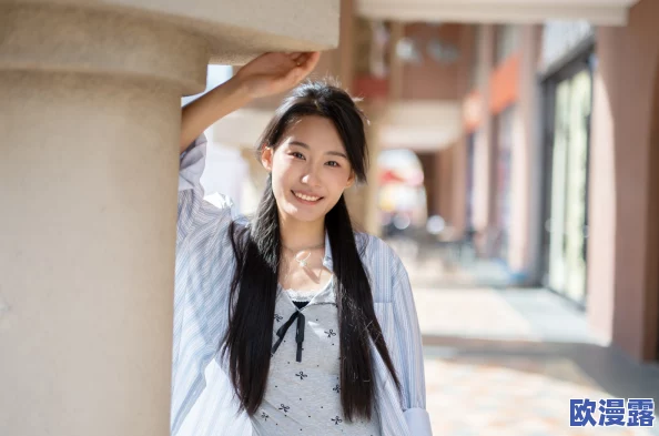 八月婷婷:探讨这个夏季的独特魅力与情感,如何在炎热中绽放出青春的活力与美丽 八月婷婷:探讨这个夏季的独特魅力与情感,如何在炎热中绽放出青春的活力与美丽