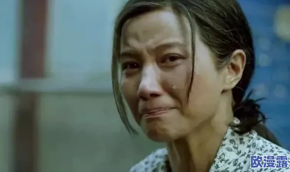 海角妈妈儿子封神过程,竟被揭露出隐藏多年的家庭秘密,震惊全网! 海角妈妈儿子封神过程,竟被揭露出隐藏多年的家庭秘密,震惊全网!