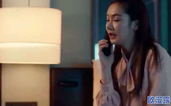 办公室撕开奶罩,震撼内幕曝光:你绝对想不到的办公室秘密生活大曝光! 办公室撕开奶罩,震撼内幕曝光:你绝对想不到的办公室秘密生活大曝光!