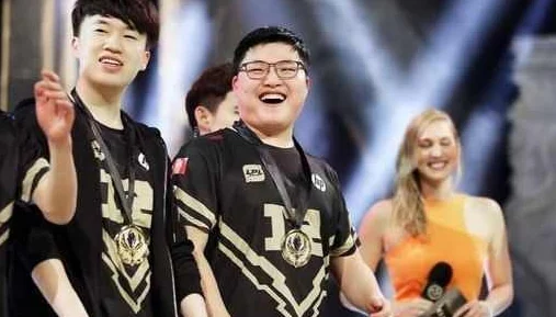 gogogo在线高清免费完整版：全新剧情引发观众热议，网友纷纷点赞观看体验提升