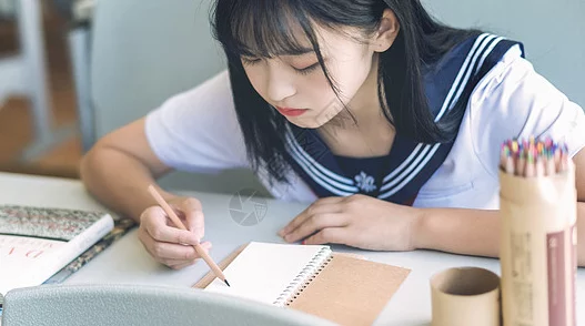 日本妇人成熟免费视频:最新研究显示,女性在不同年龄段的心理健康和生活满意度有显著差异,引发社会广泛关注 日本妇人成熟免费视频:最新研究显示,女性在不同年龄段的心理健康和生活满意度有显著差异,引发社会广泛关注