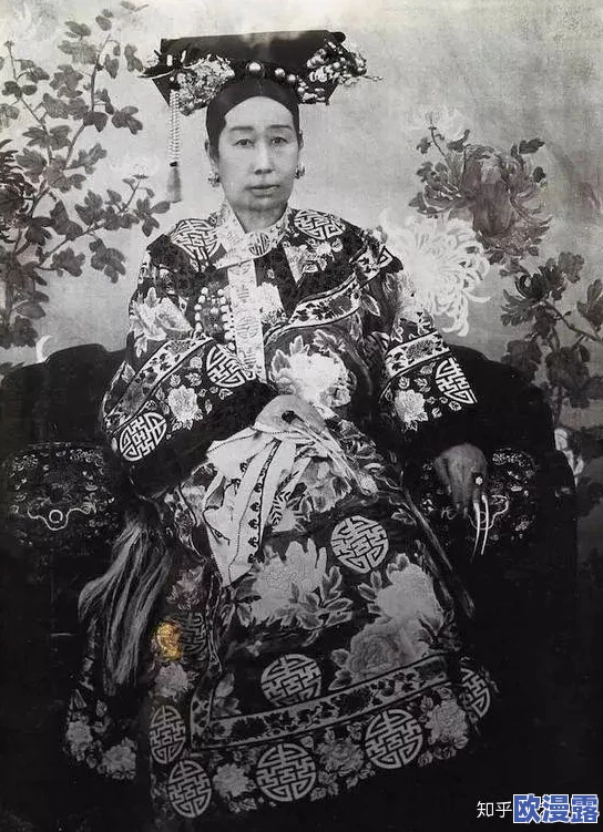慈禧太后艳史A级：揭秘她在清朝权力巅峰时期的情感生活与历史影响，背后的故事令人震惊！