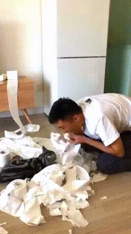 健身房被教练啪到腿软,竟然引发全场围观,网友直呼不敢相信! 健身房被教练啪到腿软,竟然引发全场围观,网友直呼不敢相信!