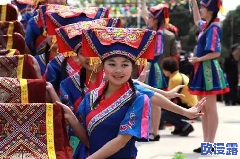 高清美女直播刺激视频:最新互动玩法引发热议,观众纷纷参与体验,享受前所未有的视觉盛宴! 高清美女直播刺激视频:最新互动玩法引发热议,观众纷纷参与体验,享受前所未有的视觉盛宴!