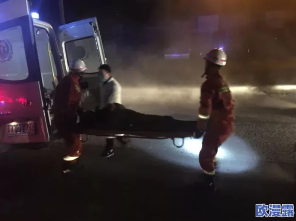一同看彩虹2023小蓝大叔遭遇惊天车祸,重伤入院,网友纷纷为其祈福! 一同看彩虹2023小蓝大叔遭遇惊天车祸,重伤入院,网友纷纷为其祈福!