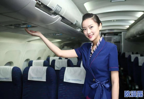 骚空姐爱爱舒服，乘客目睹惊人一幕，机舱内激情四溢引发热议！