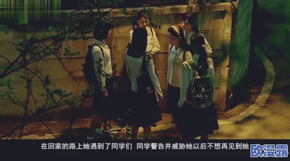 扒开老女人毛荫荫，惊现隐藏的秘密与不为人知的故事，引发社会热议与关注！