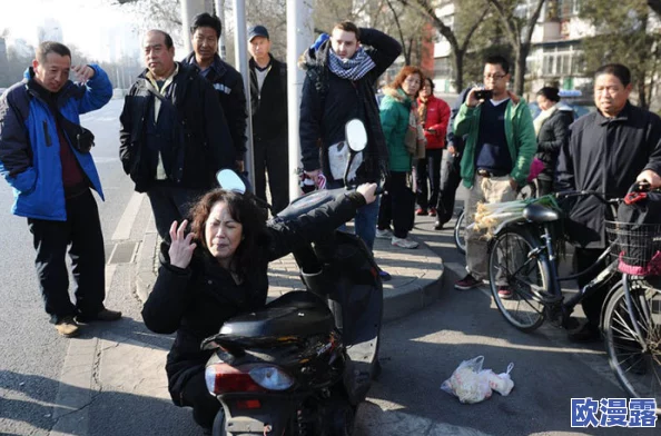 攵女乱爱全视频最新进展：事件引发广泛关注，相关人员已被警方调查，网络热议不断