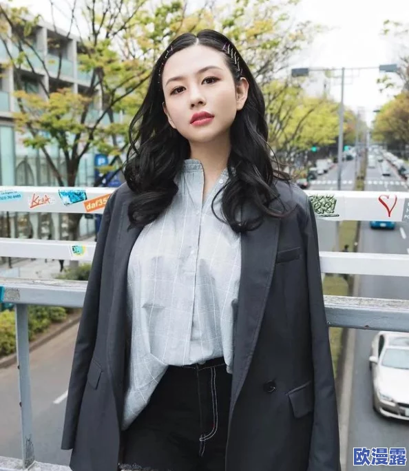 美女视频黄的全i免费，最新动态：平台更新了内容分类，用户可以更方便地找到自己喜欢的视频类型
