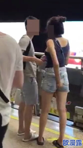 美女扒开屁股让男人捅,这种内容不仅低俗,还可能引发不必要的争议,应该抵制这样的恶俗文化 美女扒开屁股让男人捅,这种内容不仅低俗,还可能引发不必要的争议,应该抵制这样的恶俗文化