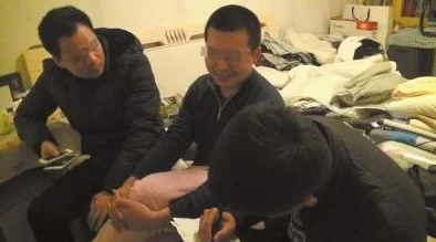男人被绑着强行摸j,警方已介入调查,受害者正在接受心理辅导,案件引发社会广泛关注与讨论 男人被绑着强行摸j,警方已介入调查,受害者正在接受心理辅导,案件引发社会广泛关注与讨论