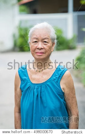 探索亚洲老妇女的毛茸茸魅力:文化、风俗与生活方式的独特视角 探索亚洲老妇女的毛茸茸魅力:文化、风俗与生活方式的独特视角