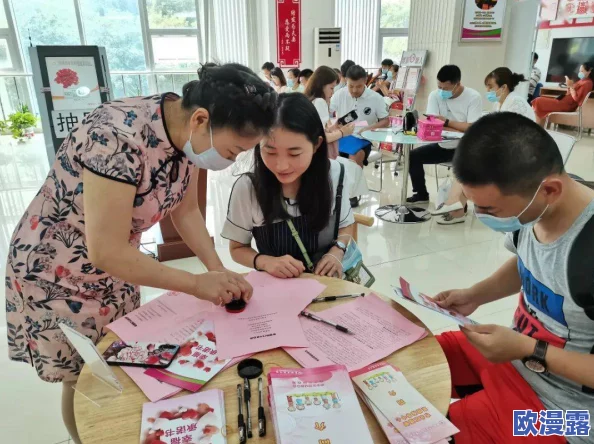 欧美欲乱妇135:最新动态揭示了该作品在观众中的热度持续上升,相关讨论和评论也愈发活跃 欧美欲乱妇135:最新动态揭示了该作品在观众中的热度持续上升,相关讨论和评论也愈发活跃
