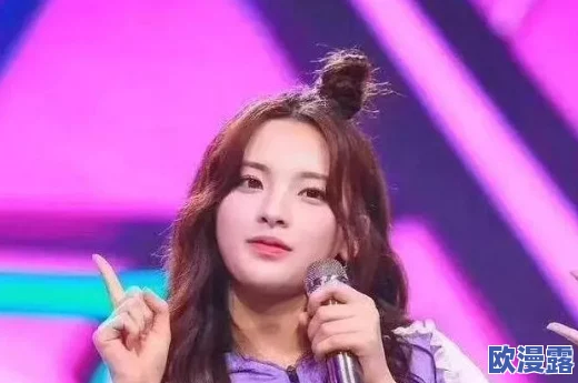 91爱丝小仙女：惊艳全网的绝美写真，粉丝狂热追捧引发话题热潮！