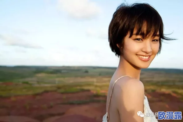 李嘉欣勇敢挑战自我,脱去精光展现真实自我的三级魅力之旅 李嘉欣勇敢挑战自我,脱去精光展现真实自我的三级魅力之旅