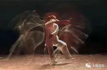 魅魔双腿夹住腰部,榨汁如何?一场撩人的禁忌之恋揭开序幕 魅魔双腿夹住腰部,榨汁如何?一场撩人的禁忌之恋揭开序幕