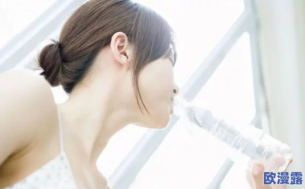 日本夏冰寒说:男人把女人桶爽30分钟动态:最新视频引发热议,网友纷纷评论分享各自看法,讨论内容多样化 日本夏冰寒说:男人把女人桶爽30分钟动态:最新视频引发热议,网友纷纷评论分享各自看法,讨论内容多样化