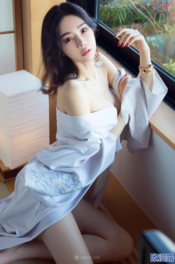 探索国产美女久久久久的魅力与风采，感受独特文化之美
