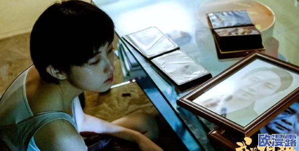 性色kukv电影免费视频：最新动态揭示了该影片在观众中的热度持续上升，相关讨论和评论也日益增多