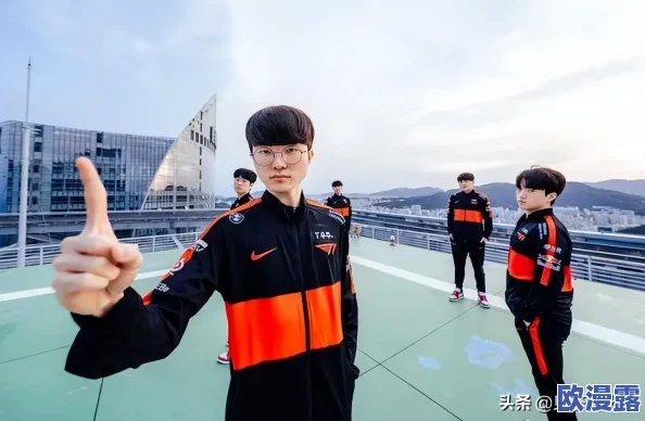好满1v2现代，真是个有趣的组合，让人期待更多精彩内容的呈现！