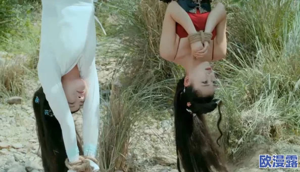 美女把衣服脱光光,真是让人惊艳,但也希望大家能理性看待这种行为 美女把衣服脱光光,真是让人惊艳,但也希望大家能理性看待这种行为