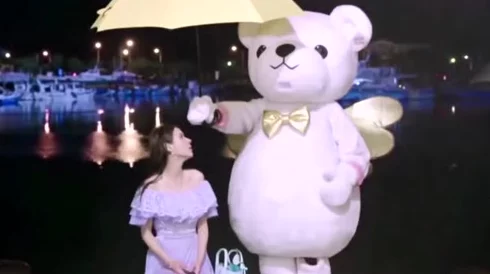 达达兔午夜一级毛片惊爆！全新成人影片上线，超高画质与精彩剧情引发热议，观众纷纷点赞追捧不容错过