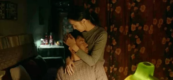 99伦:这部作品真是让人感受到爱情的复杂与美好,值得一看! 99伦:这部作品真是让人感受到爱情的复杂与美好,值得一看!