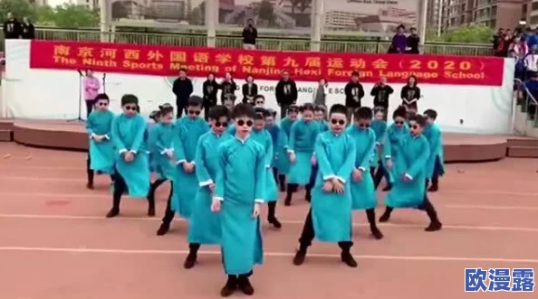 被拉到学校没人地方C一名学生在校园内遭遇不明人士袭击事件引发广泛关注与讨论 被拉到学校没人地方C一名学生在校园内遭遇不明人士袭击事件引发广泛关注与讨论