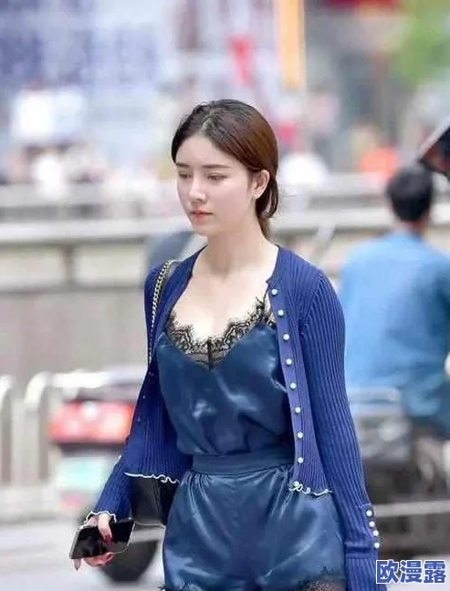 美女图片脱空一点不露展现自信与优雅每个人都可以通过自己的方式表达美丽让我们一起欣赏多样的风格与魅力 美女图片脱空一点不露展现自信与优雅每个人都可以通过自己的方式表达美丽让我们一起欣赏多样的风格与魅力